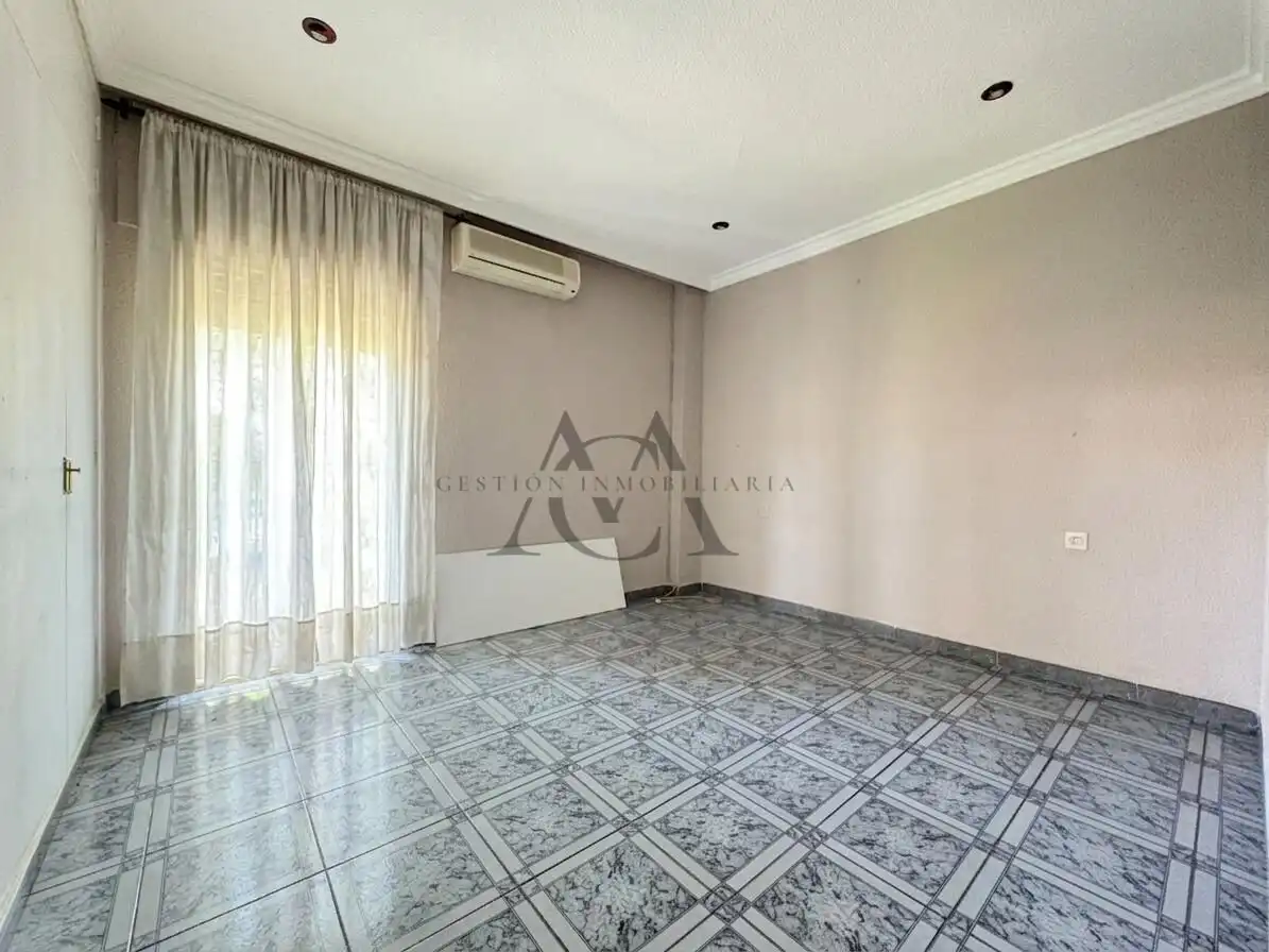 Piso en venta en Poleares