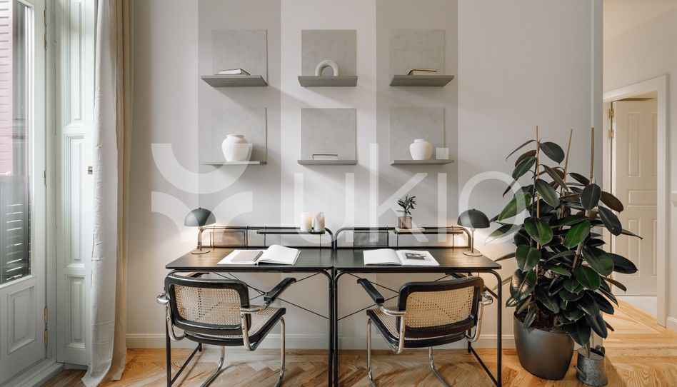 Apartamento de alquiler en Calle de Francisco de Rojas, Trafalgar - Imagen 4