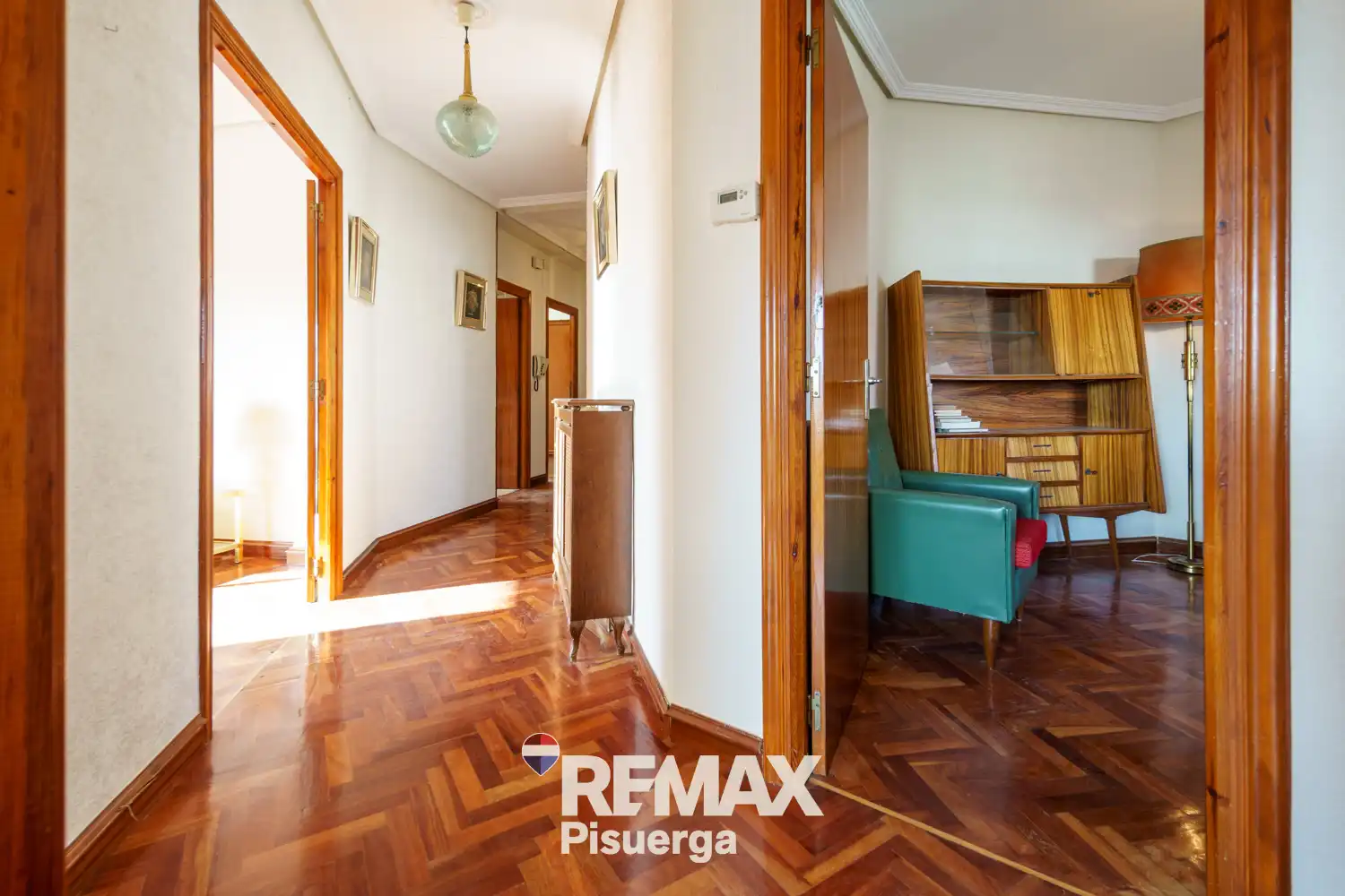 Casa o xalet en venda en Venta de Baños amb Jardí privat, Terrassa i Traster