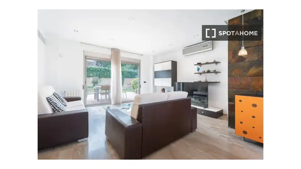 Sala de estar de Piso de alquiler en Valencia con Aire acondicionado, Calefacción y Amueblado