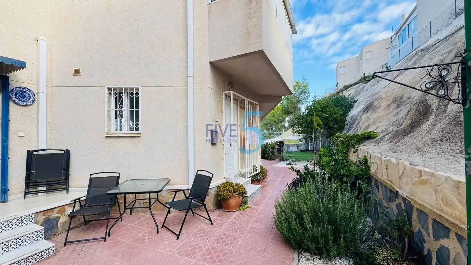 Flat with terrace for sale in San Miguel de Salinas