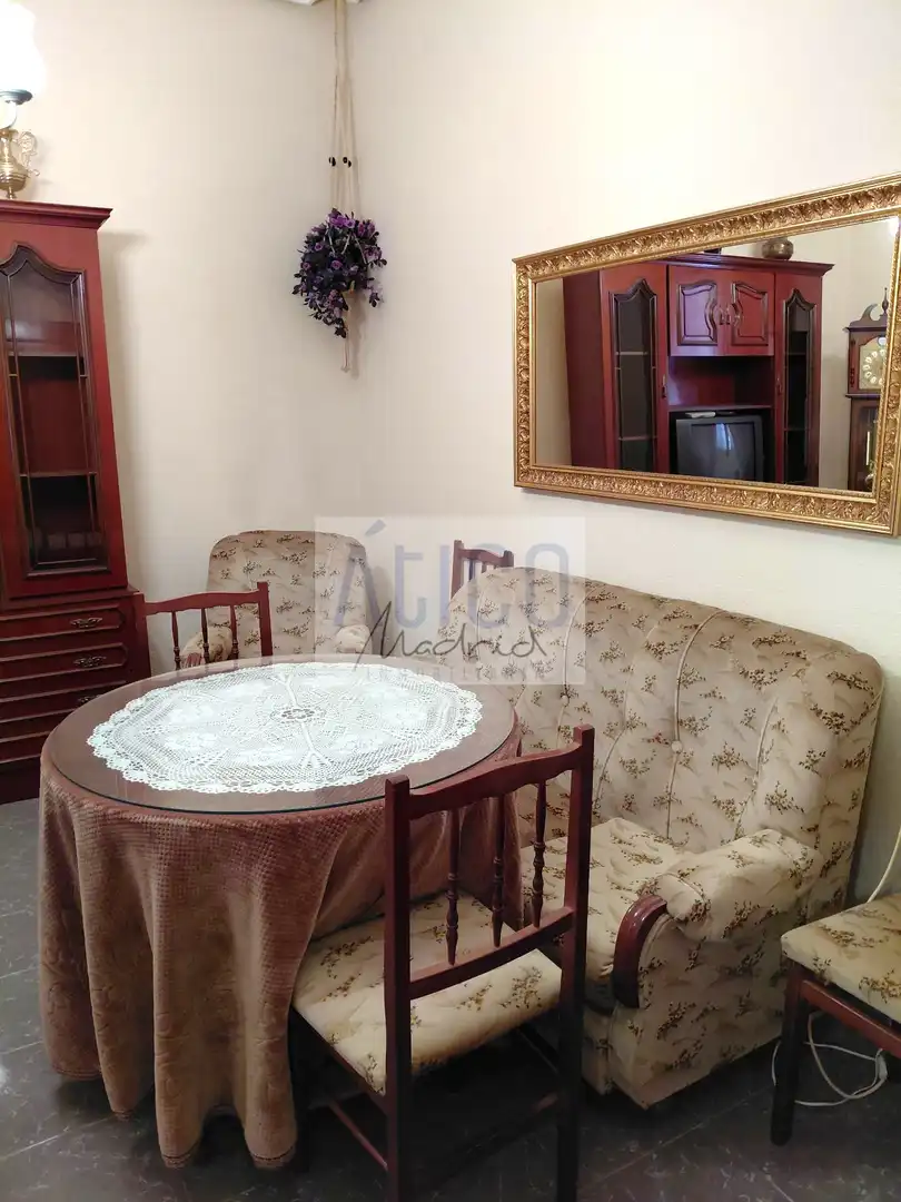 Sala d'estar de Casa o xalet en venda en Cózar amb Calefacció i Terrassa