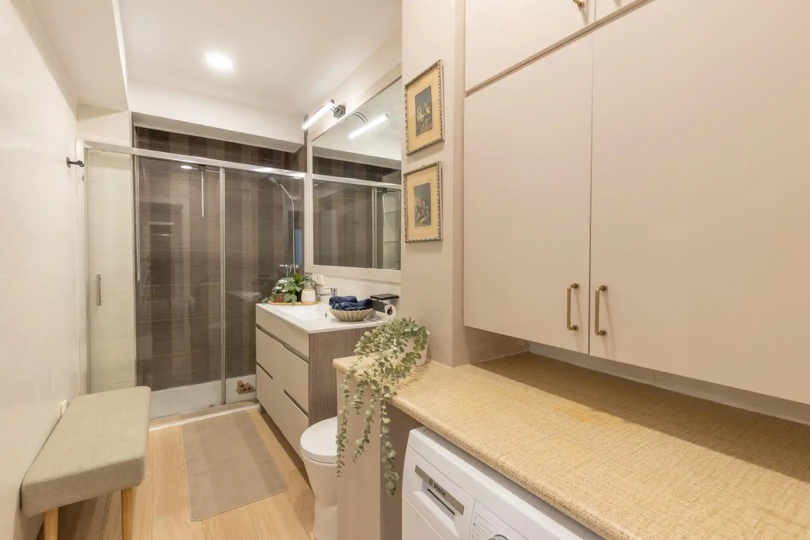 Baño de Ático en venta en Granada con Aire acondicionado, Calefacción y Terraza