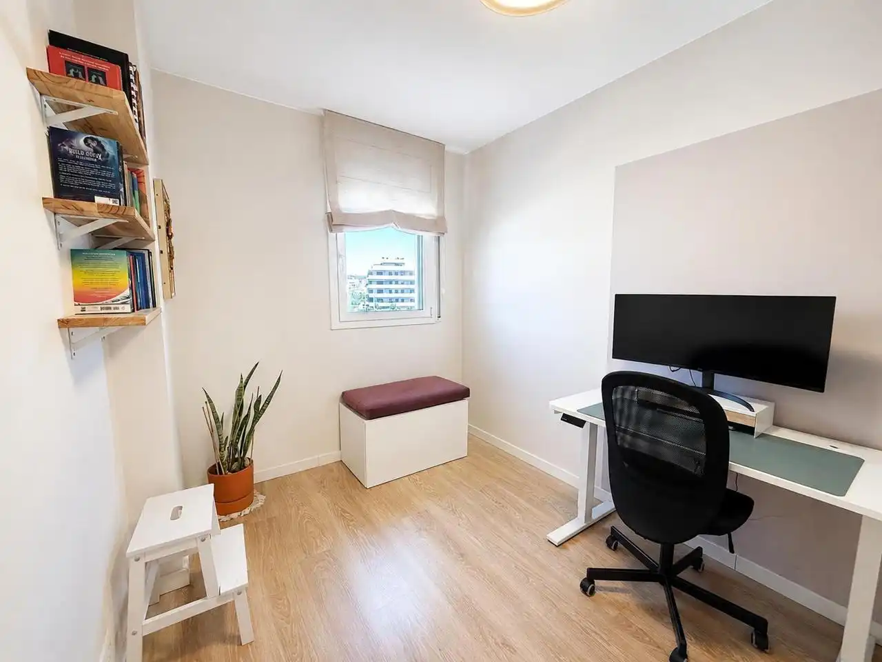 Wohnung zum Verkauf in Badalona mit Klimaanlage, Heizung und Terrasse