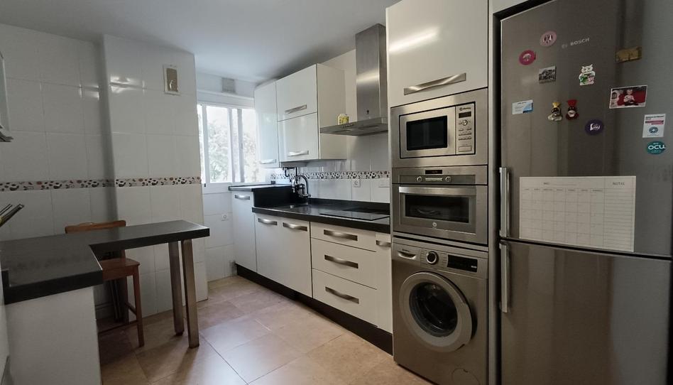 Photo 1 of Flat for sale in Calle Pdta Eduardo Chinarro Dia, Colores -  Entreparques, Sevilla