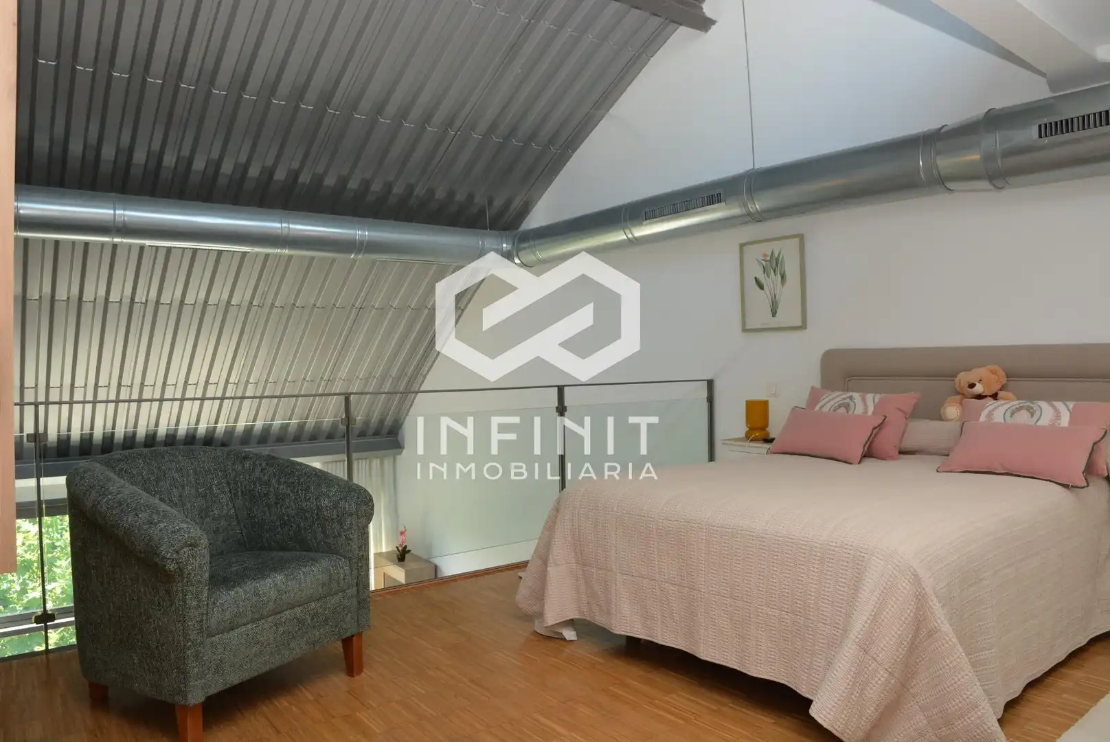 Lofts for sale in Reyes Católicos
