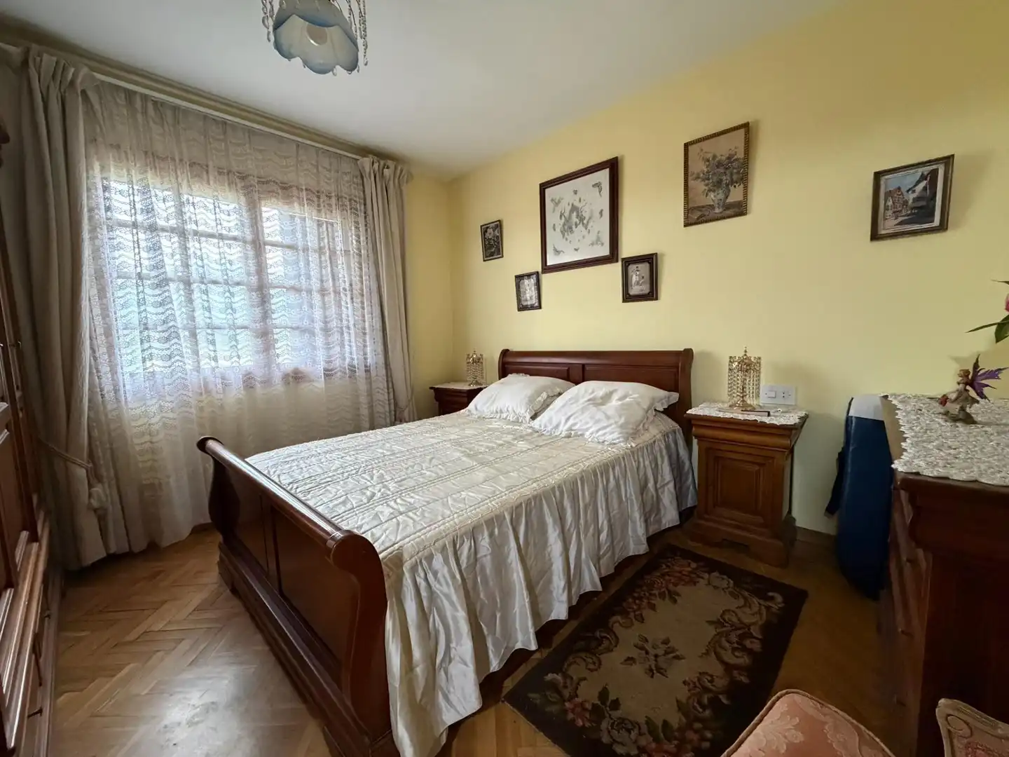 Habitación de Casa o chalet en venta en Corullón con Calefacción, Terraza y Alarma
