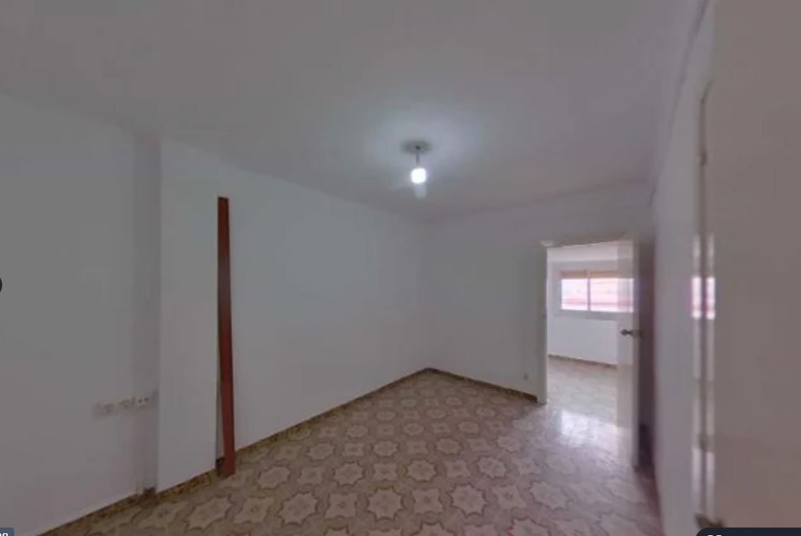 Bedroom of Flat for sale in L'Hospitalet de Llobregat  with Terrace