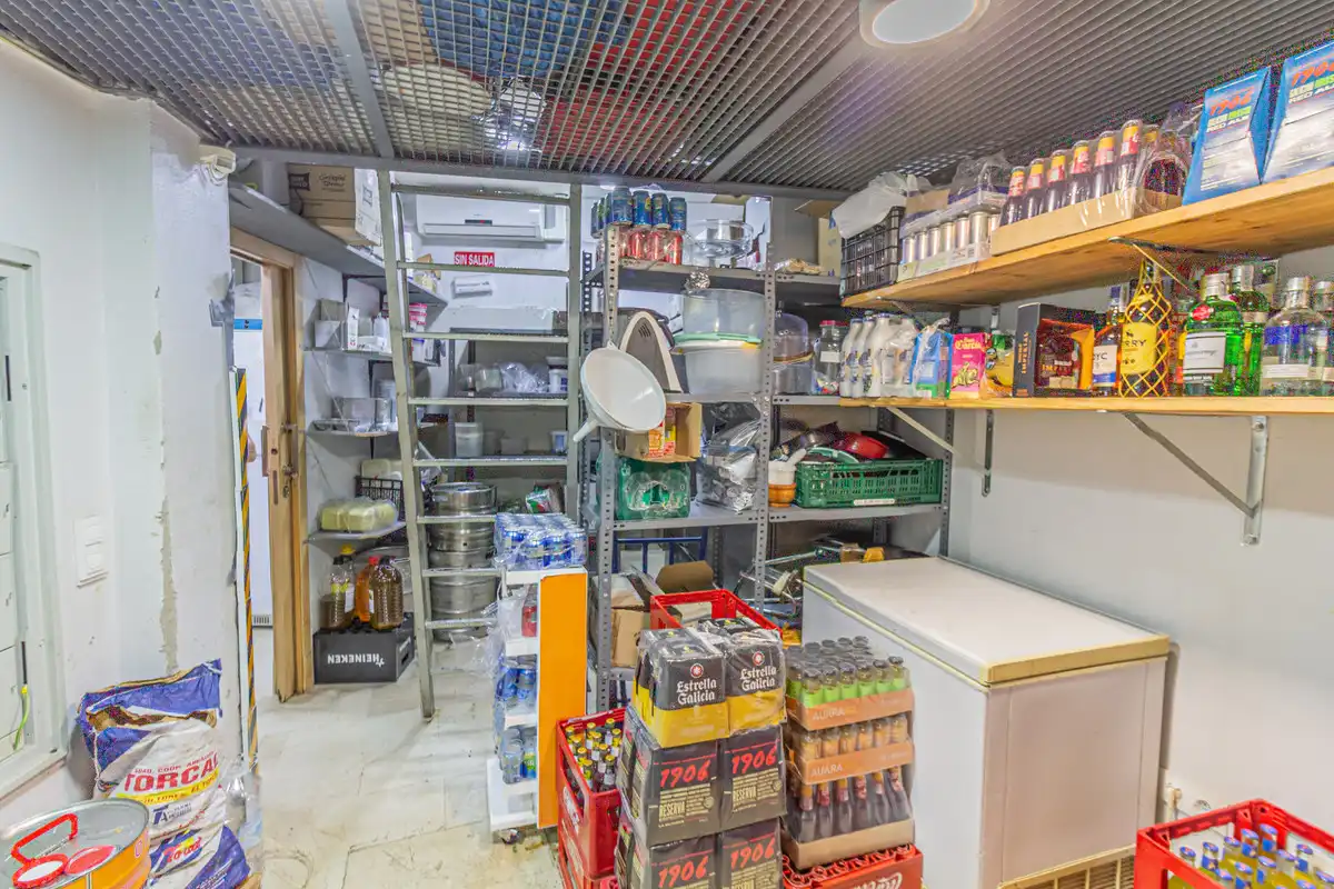 Business premises for sale in La Alcaidesa, imagen 18
