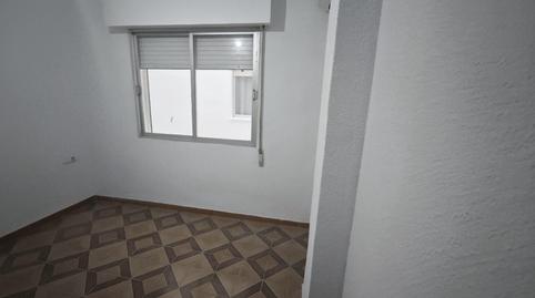 Photo 5 of Flat for sale in Calle Ramon y Cajal, 31, Las Piscinas Naturales, Alicante