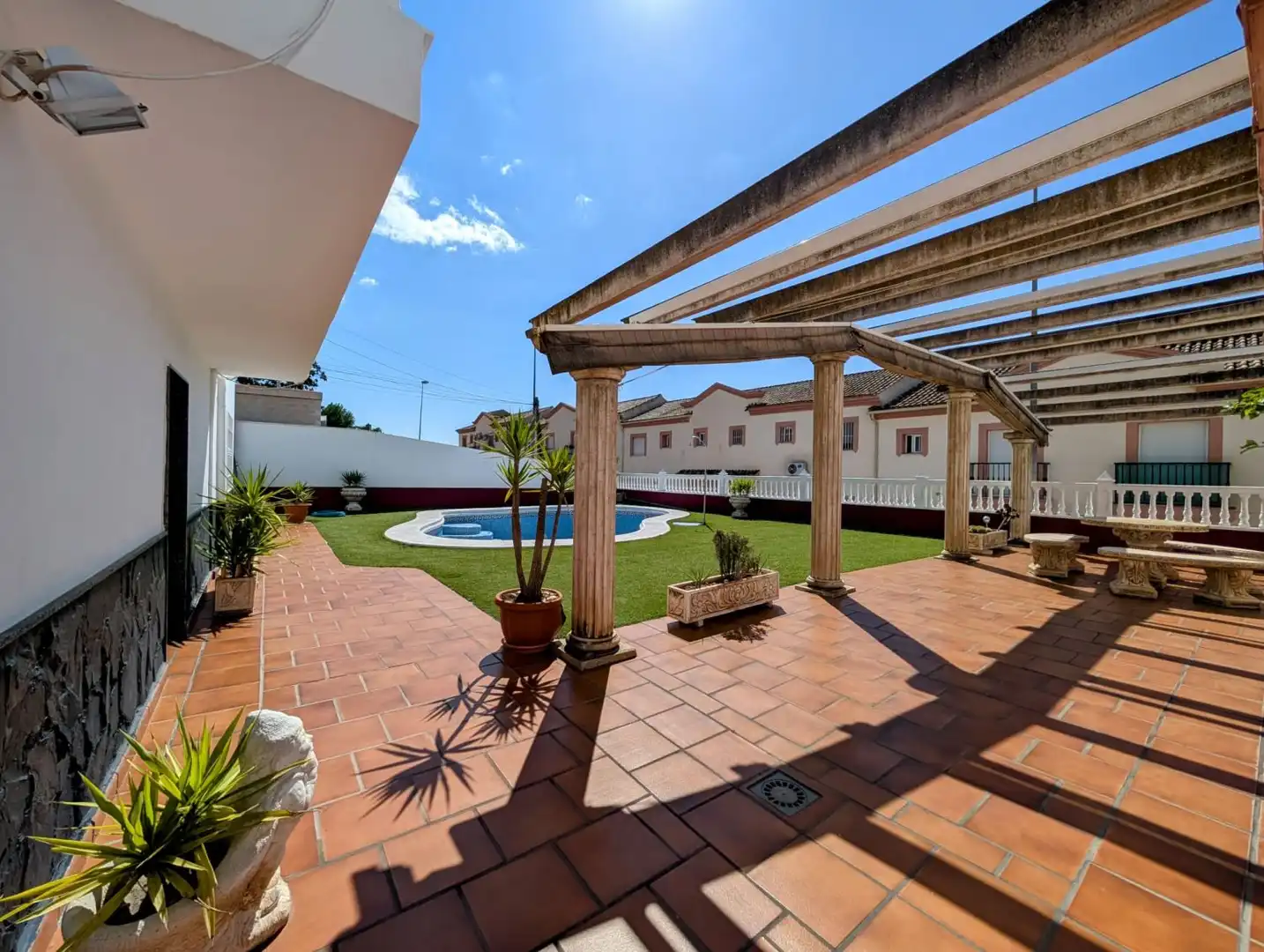 Jardí de Casa o xalet en venda en Loja amb Terrassa i Piscina