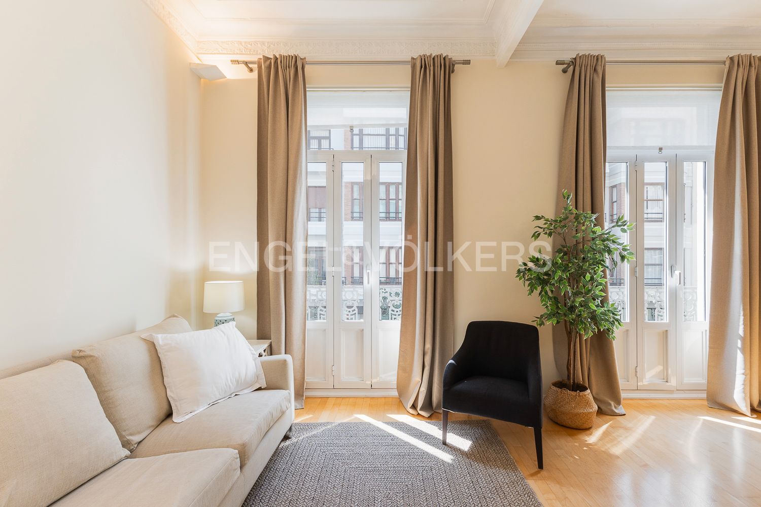 Sala de estar de Apartamento de alquiler en  Valencia Capital con Aire acondicionado, Calefacción y Amueblado
