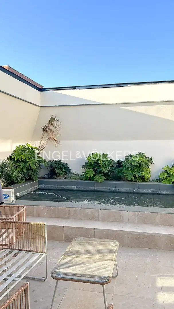 Terraza de Ático de alquiler en  Madrid Capital con Aire acondicionado, Calefacción y Terraza
