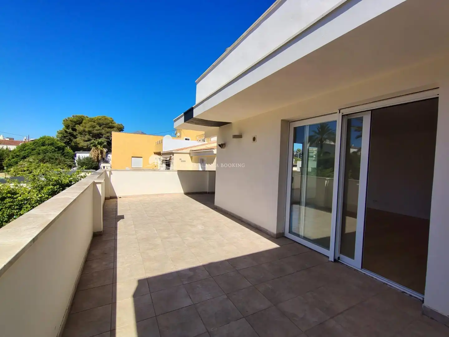 Casa bifamiliare con piscina in vendita a Calle  AUSTRAL, imagen 4