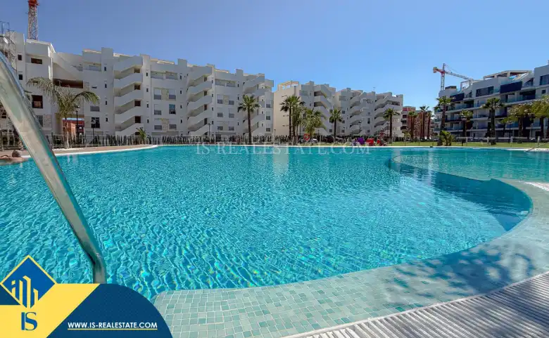 Penthouse with lift for sale in El Raso, imagen 3