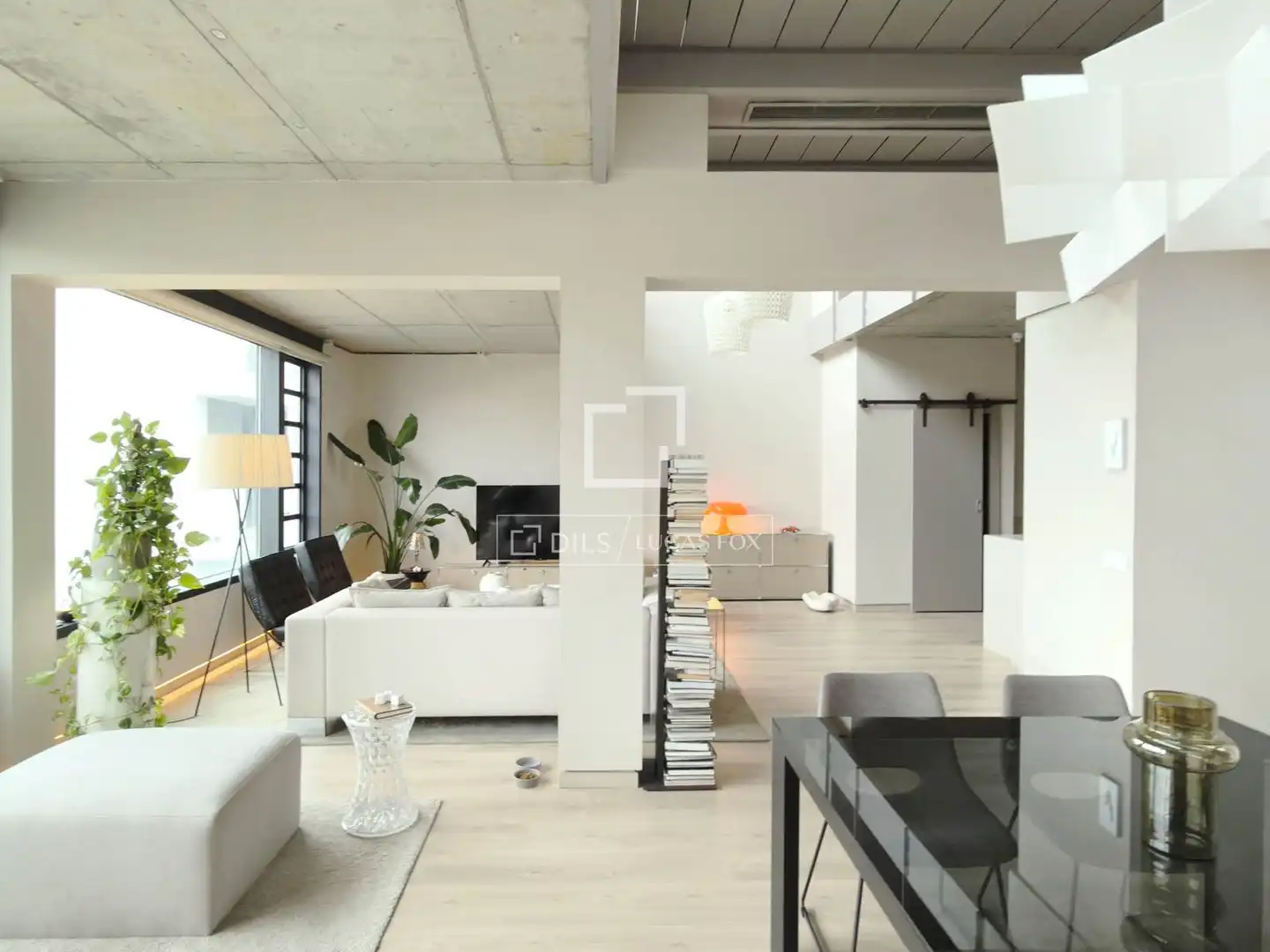 Sala d'estar de Loft en venda en Madrid amb Aire condicionat, Calefacció i Parquet
