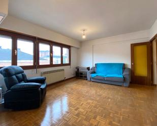 Living room of Flat for sale in Vitoria - Gasteiz  with Heating, Parquet flooring and Storage room