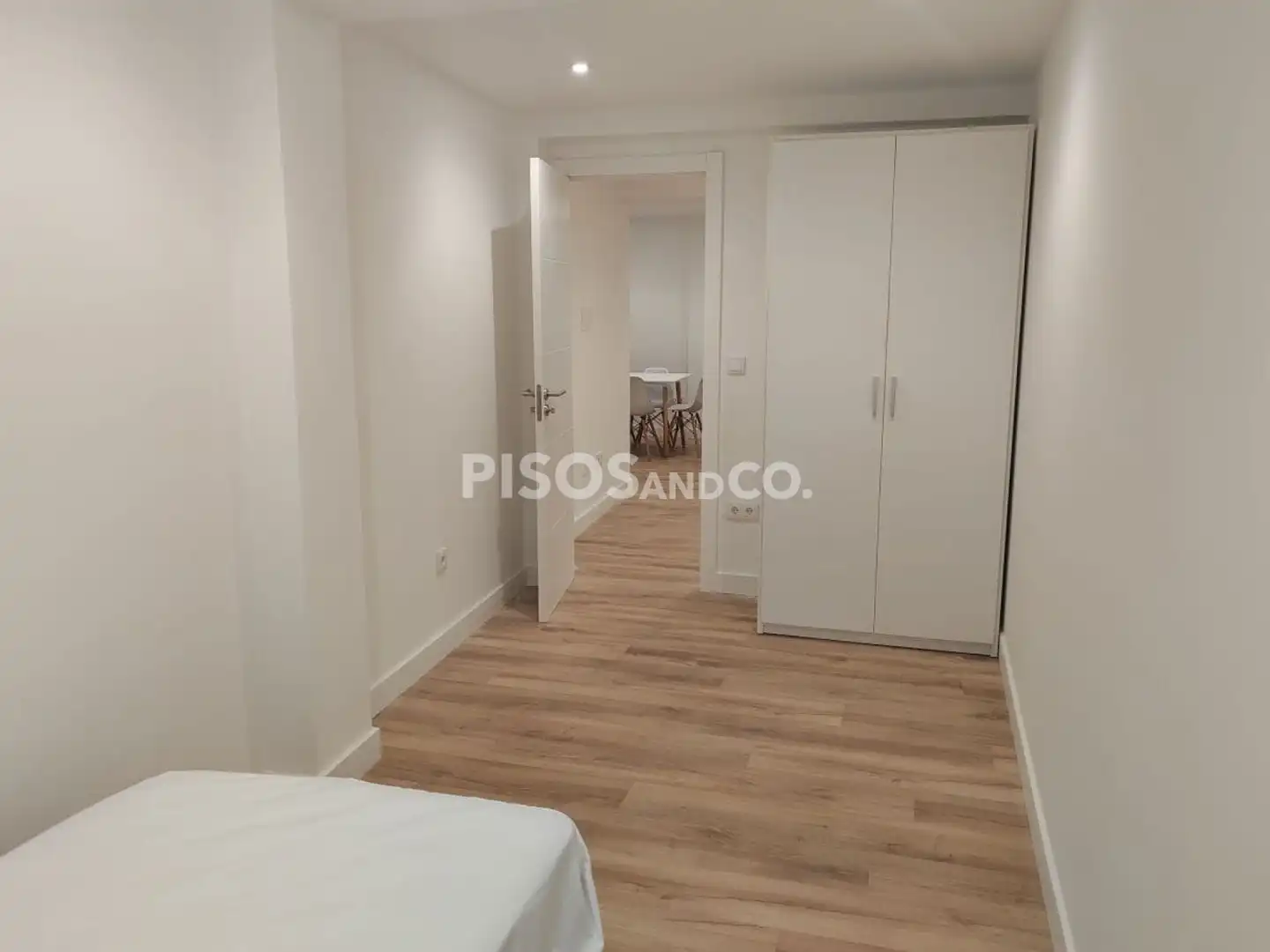 Dormitori de Pis en venda en A Coruña Capital  amb Moblat