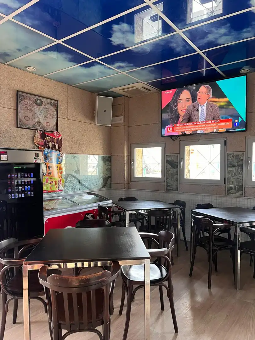 Geschaftsraum zum Verkauf in  Logroño