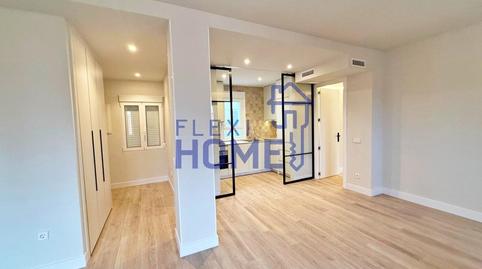 Foto 3 de Piso de alquiler en Plaza de Castilla, Almenara -Ventilla,  Madrid Capital