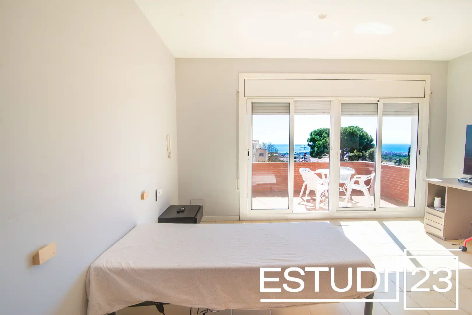 Habitación de Casa o chalet en venta en Vilassar de Dalt con Calefacción, Jardín privado y Terraza