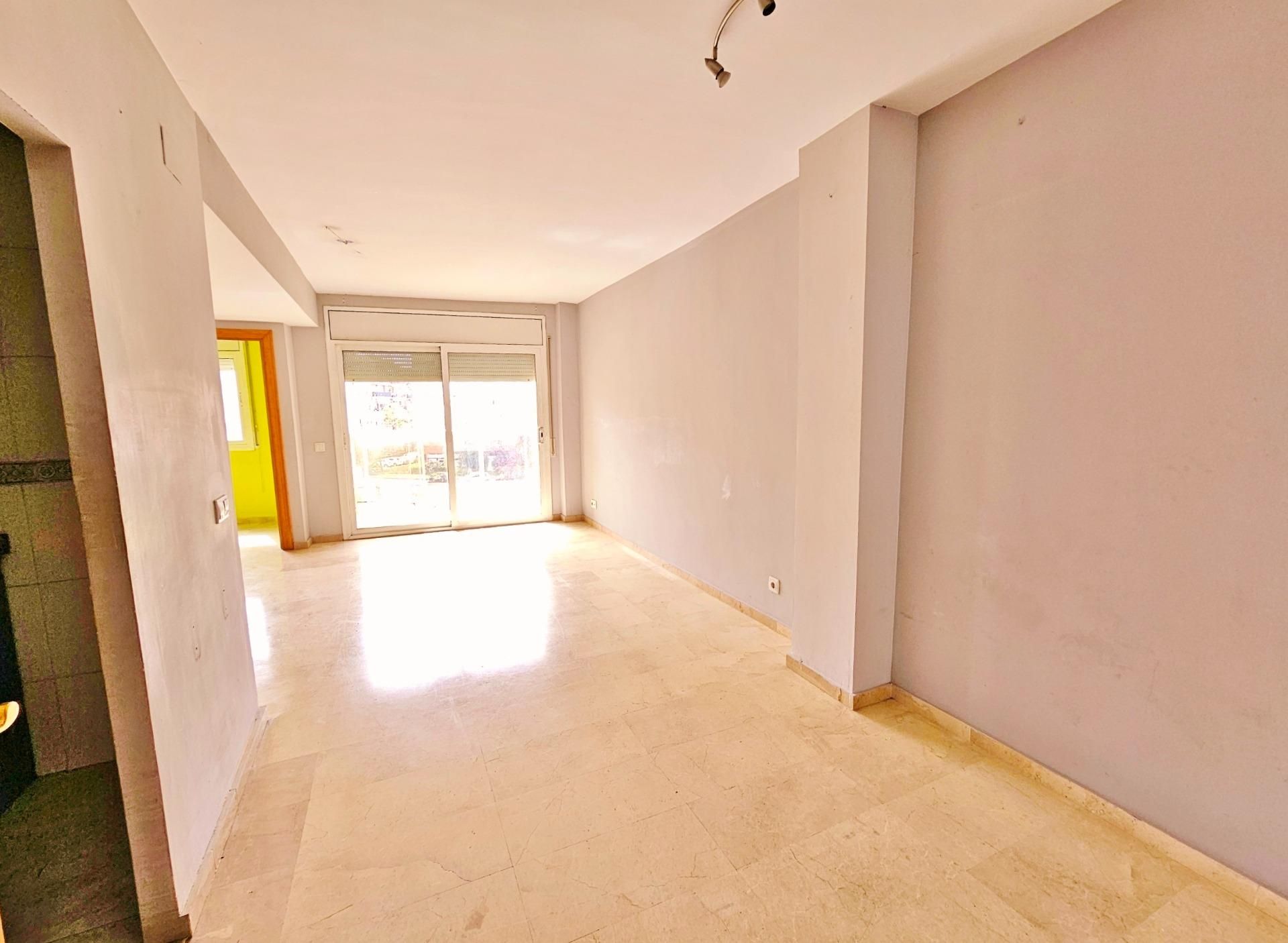 Flat for sale in Blanes  with Air Conditioner, Heating and Parquet flooring