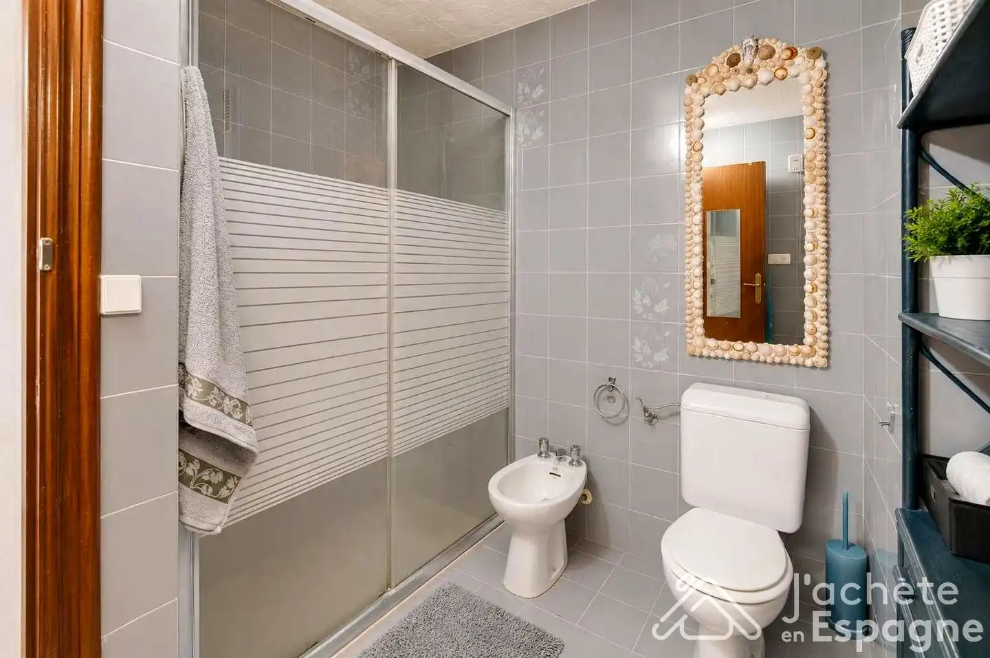 Baño de Ático en venta en Vinaròs con Calefacción, Terraza y Amueblado