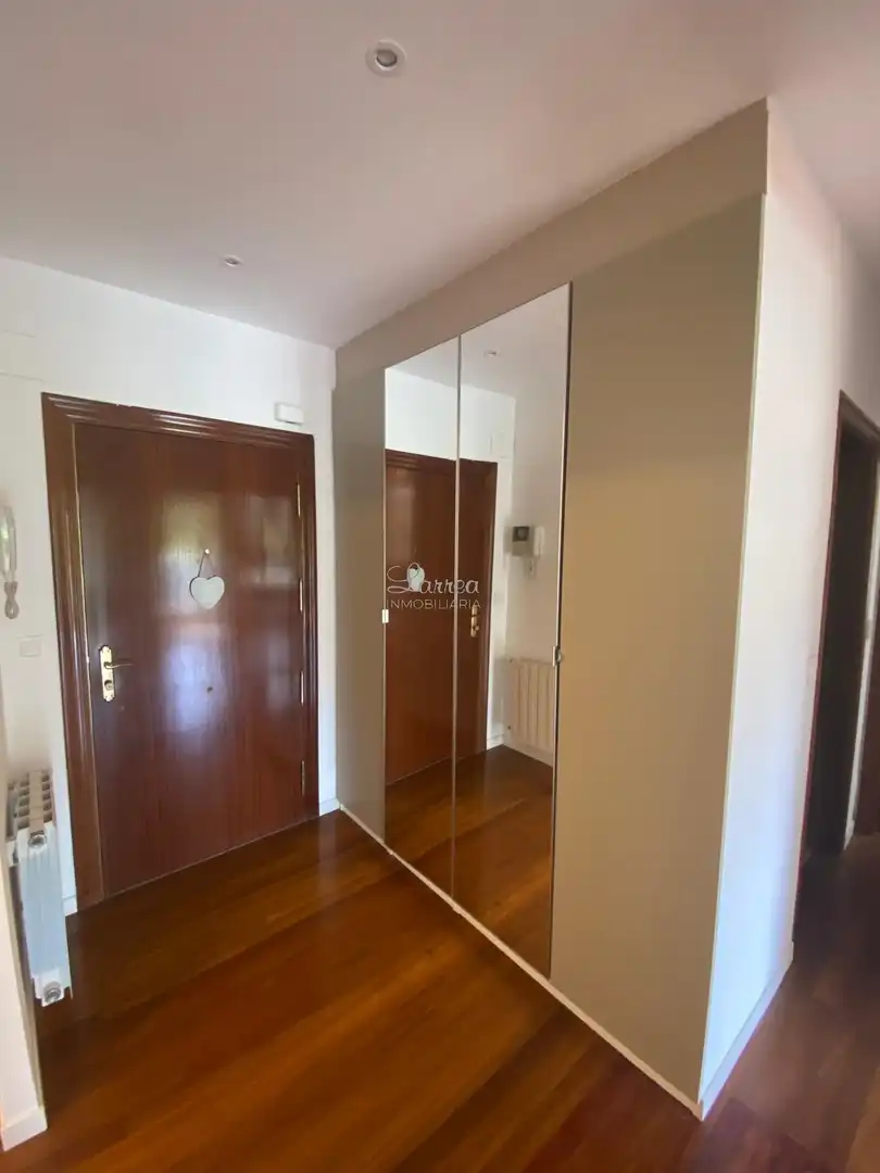 Flat for sale in Lemoa  with Heating
