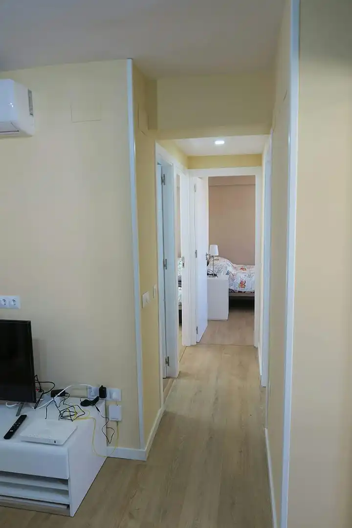 Flat for share in Sevilla  with Air Conditioner, Heating and Furnished