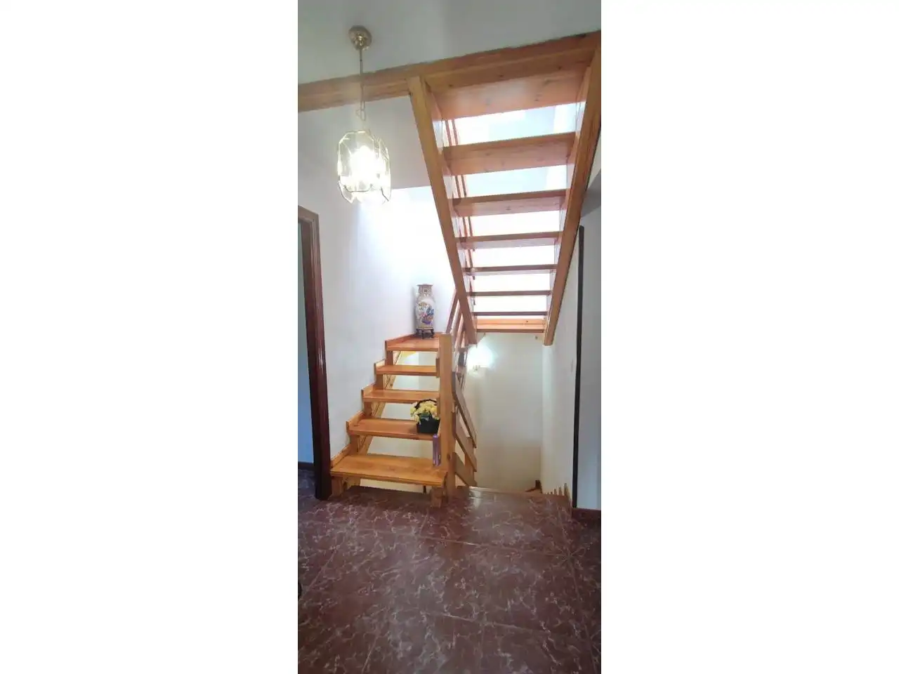 Einfamilien-Reihenhaus zum Verkauf in Llanes mit Heizung, Privatgarten und Terrasse