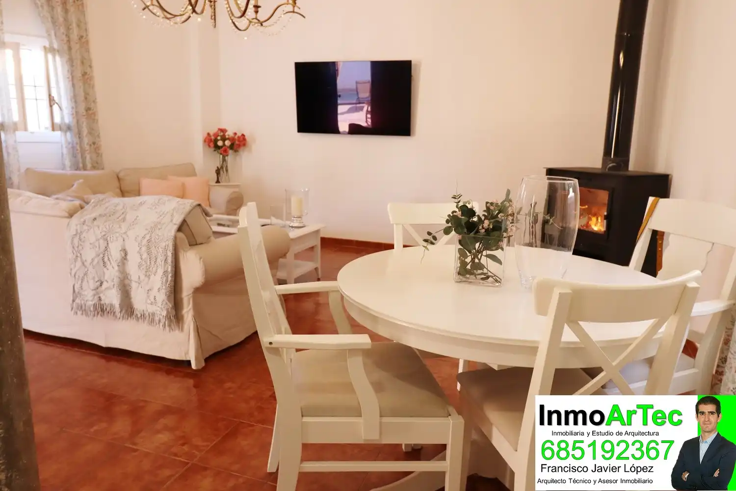 Living room of Houses for sale in Fuente Vaqueros  with Swimming Pool and Furnished