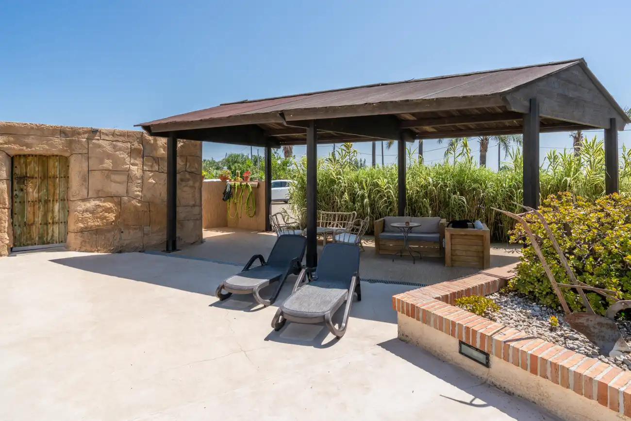 Terrassa de Finca rústica en venda en Deltebre amb Aire condicionat, Jardí privat i Terrassa
