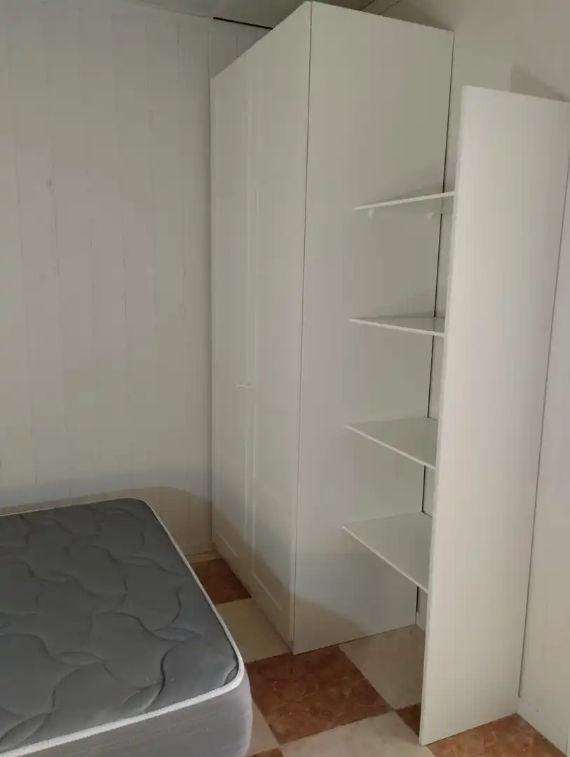 Flat for rent in Calle Casarabonela, Santa Cristina - San Rafael