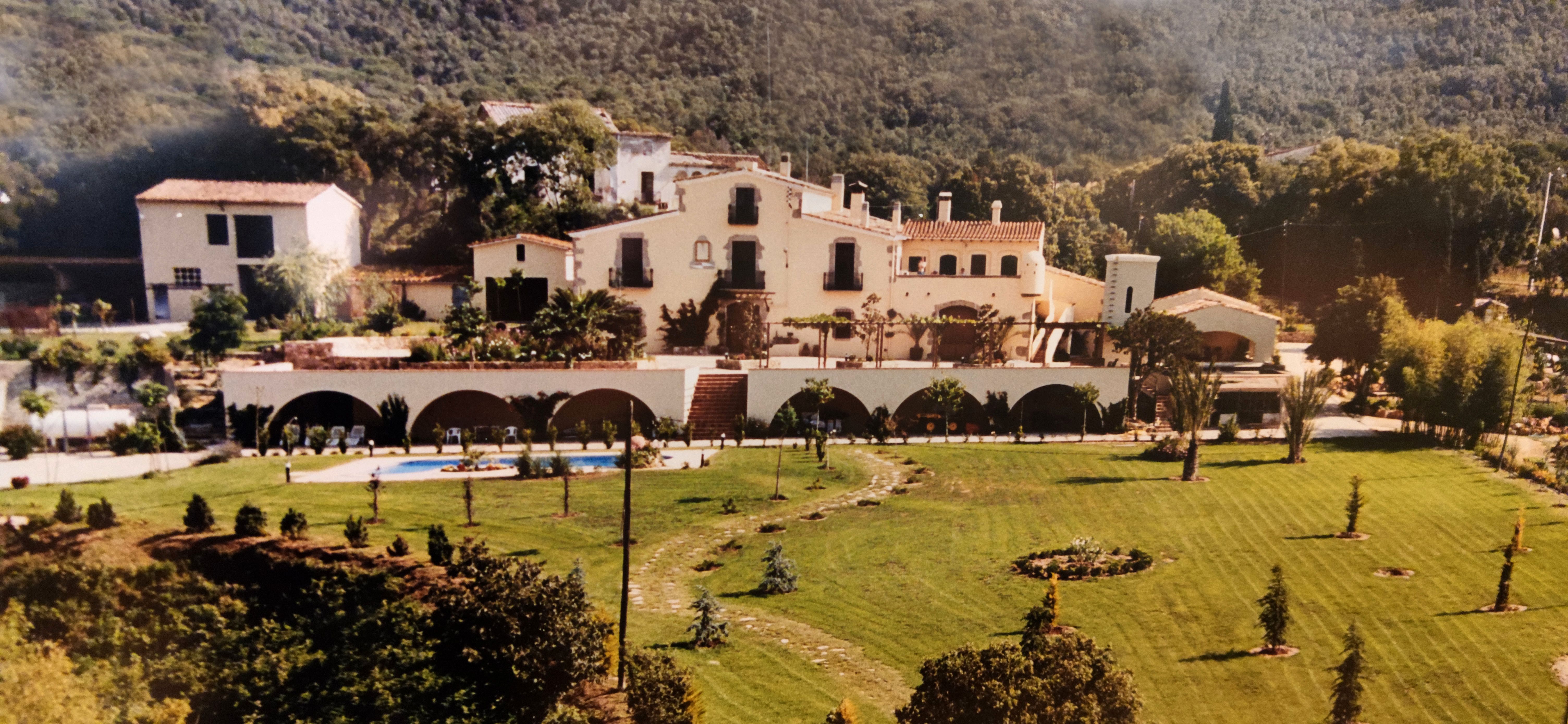 Vista exterior de Edifici en venda en Santa Cristina d'Aro