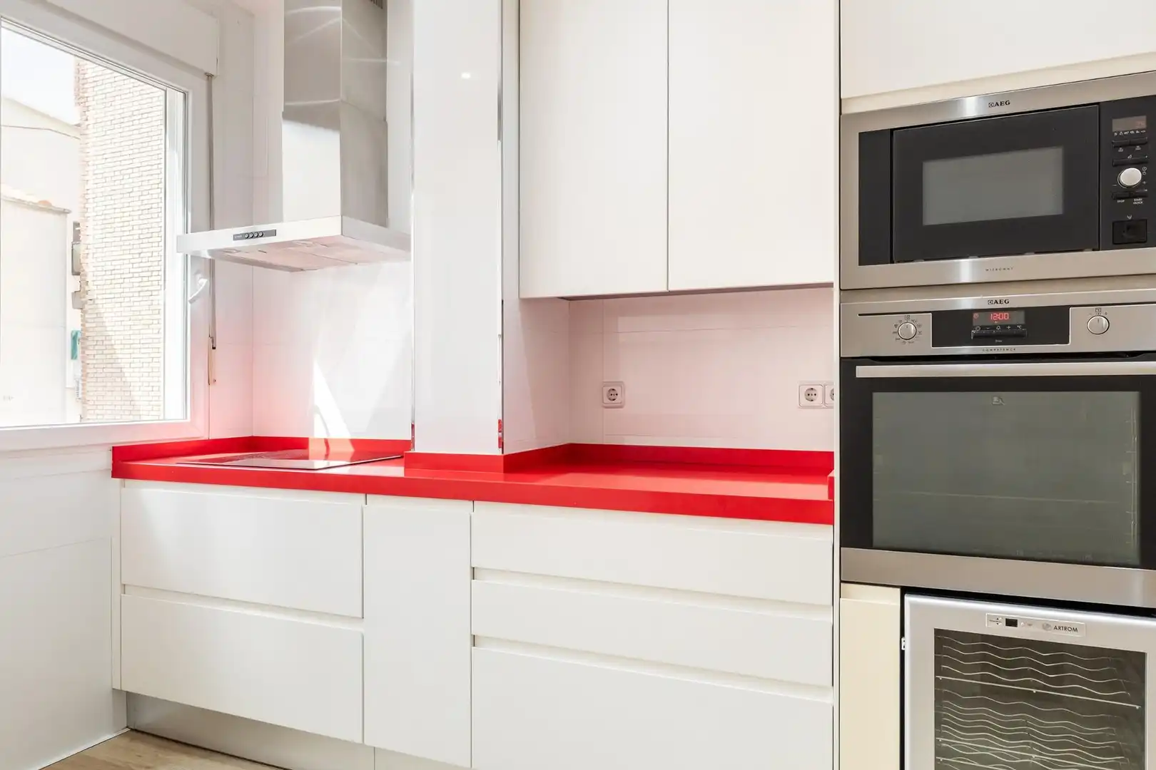 Kitchen of Flat for rent in Madrid  with Air Conditioner and Heating
