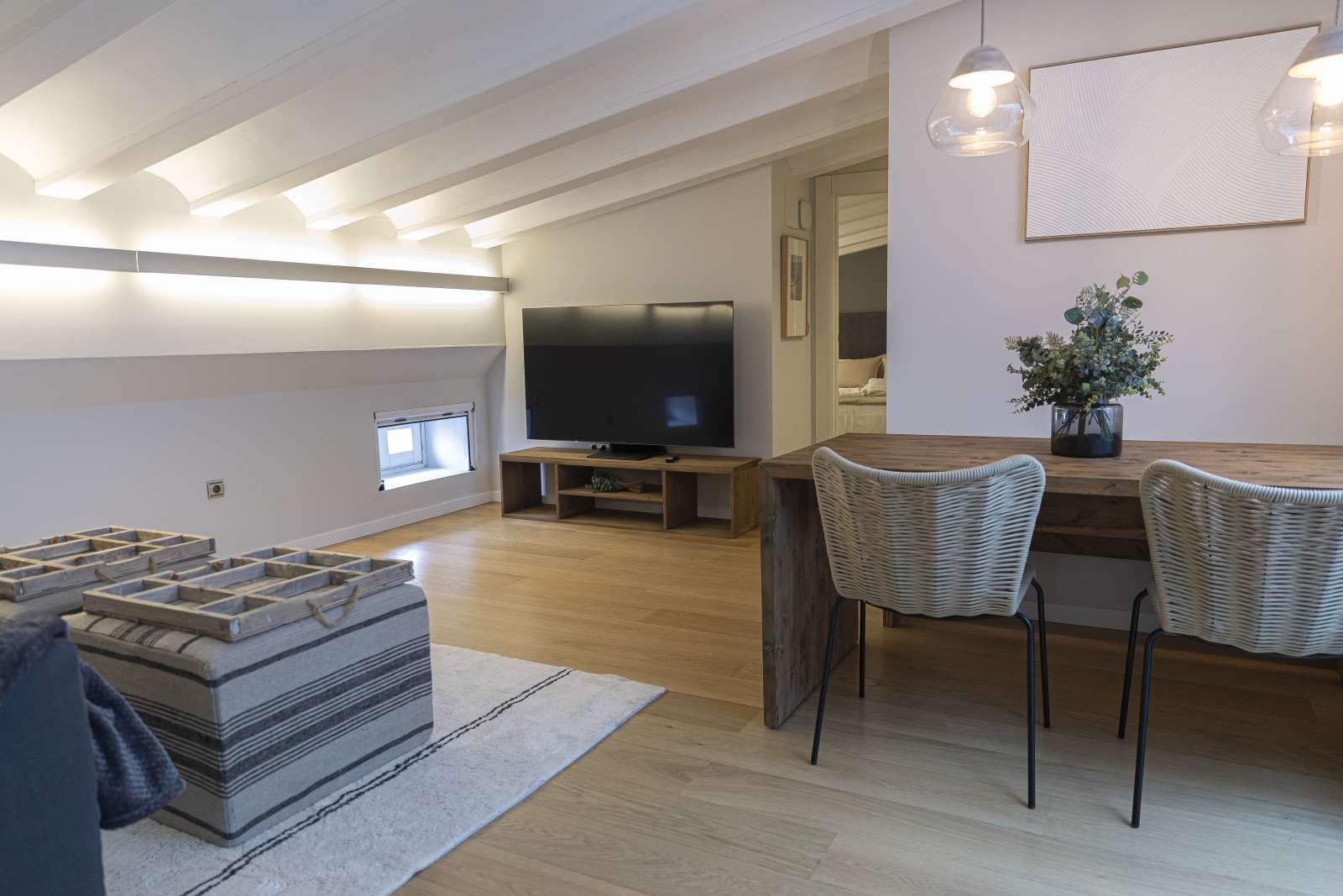 Living room of Study to share in  Valencia Capital  with Air Conditioner, Heating and Terrace