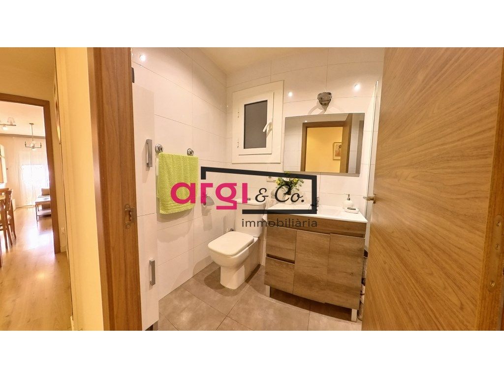 Piso en venta en N/A, Centre