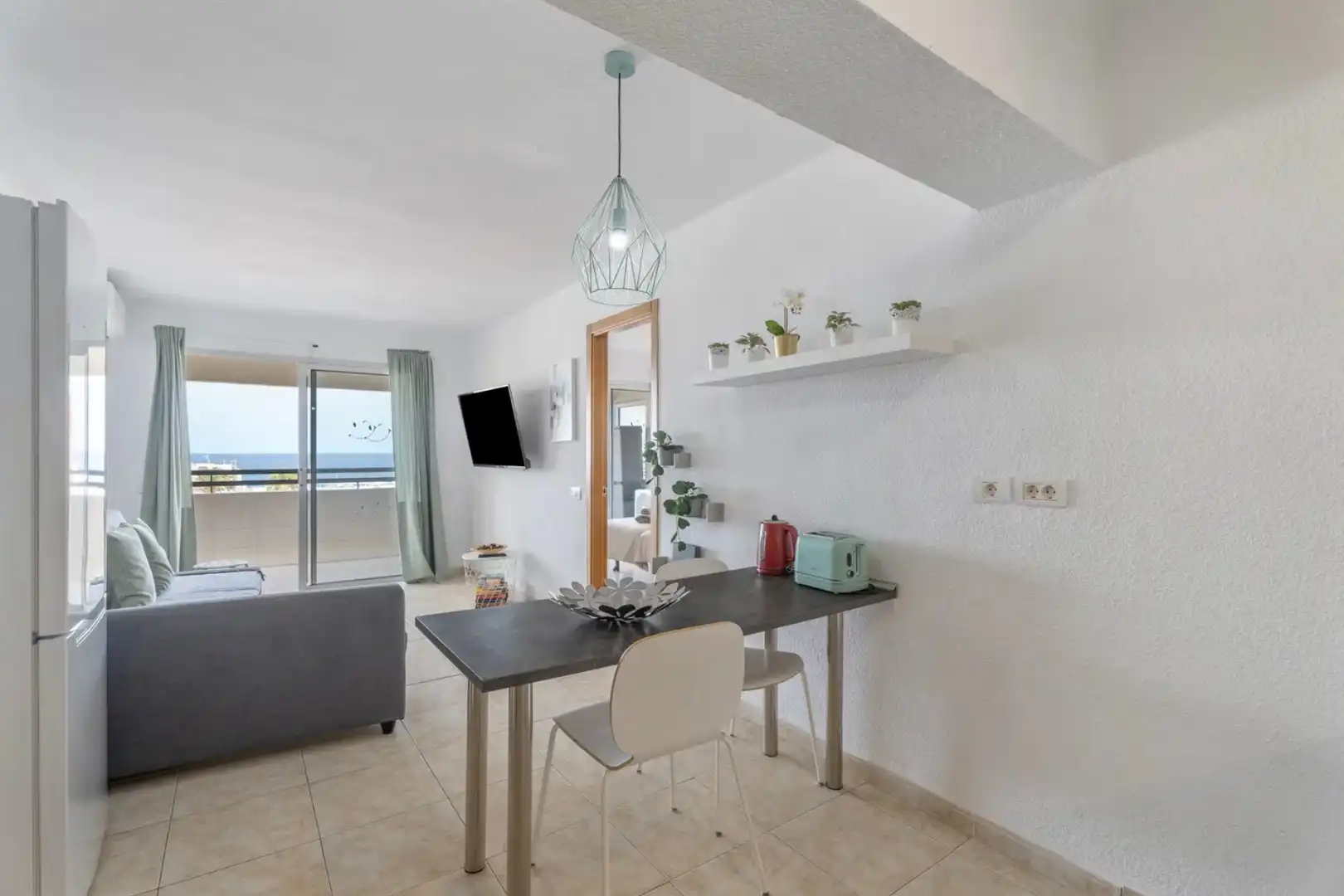 Living room of Flat for sale in Adeje  with Terrace, Swimming Pool and Furnished
