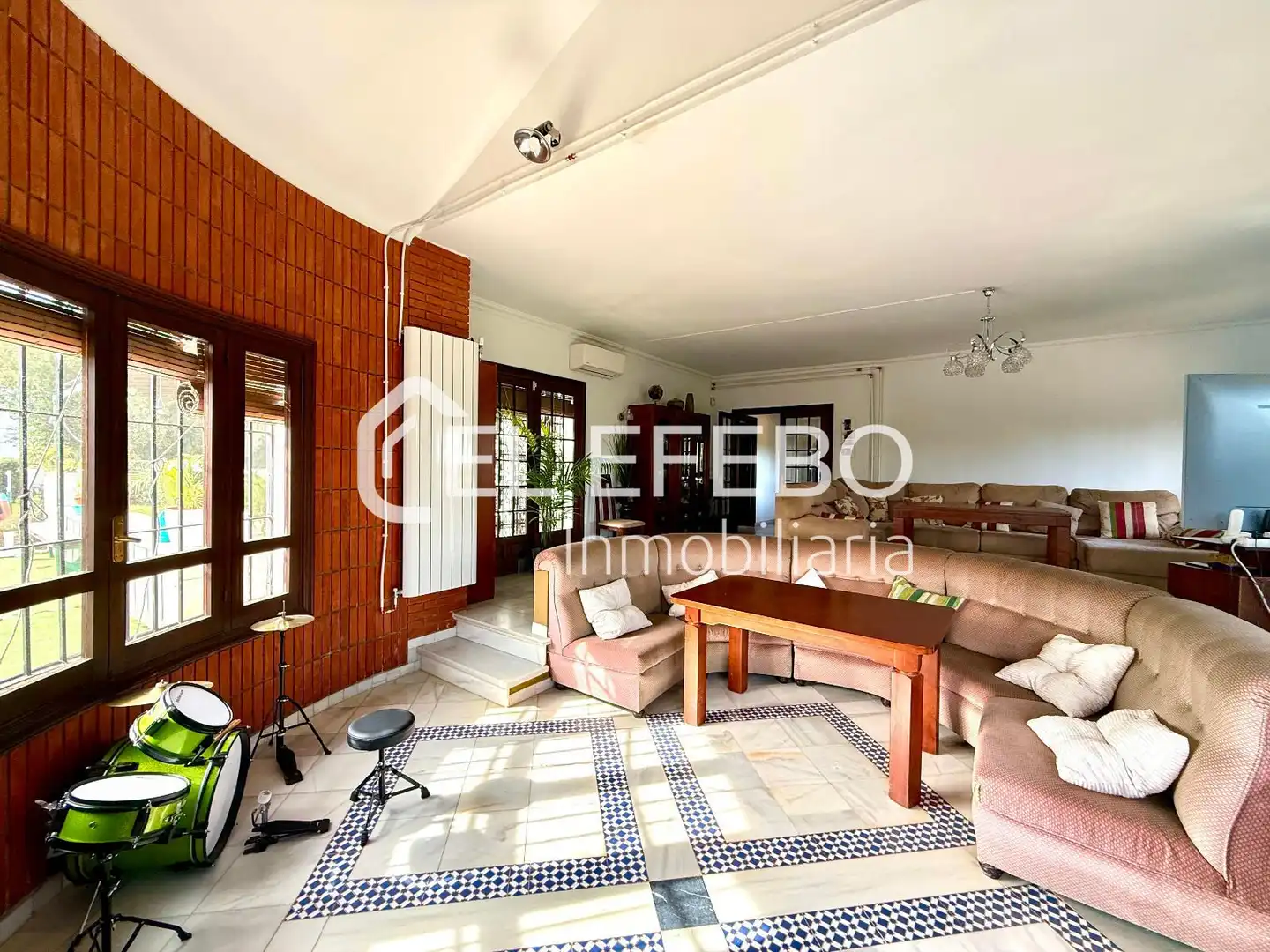 Sala de estar de Casa o chalet en venta en Antequera con Aire acondicionado, Calefacción y Terraza