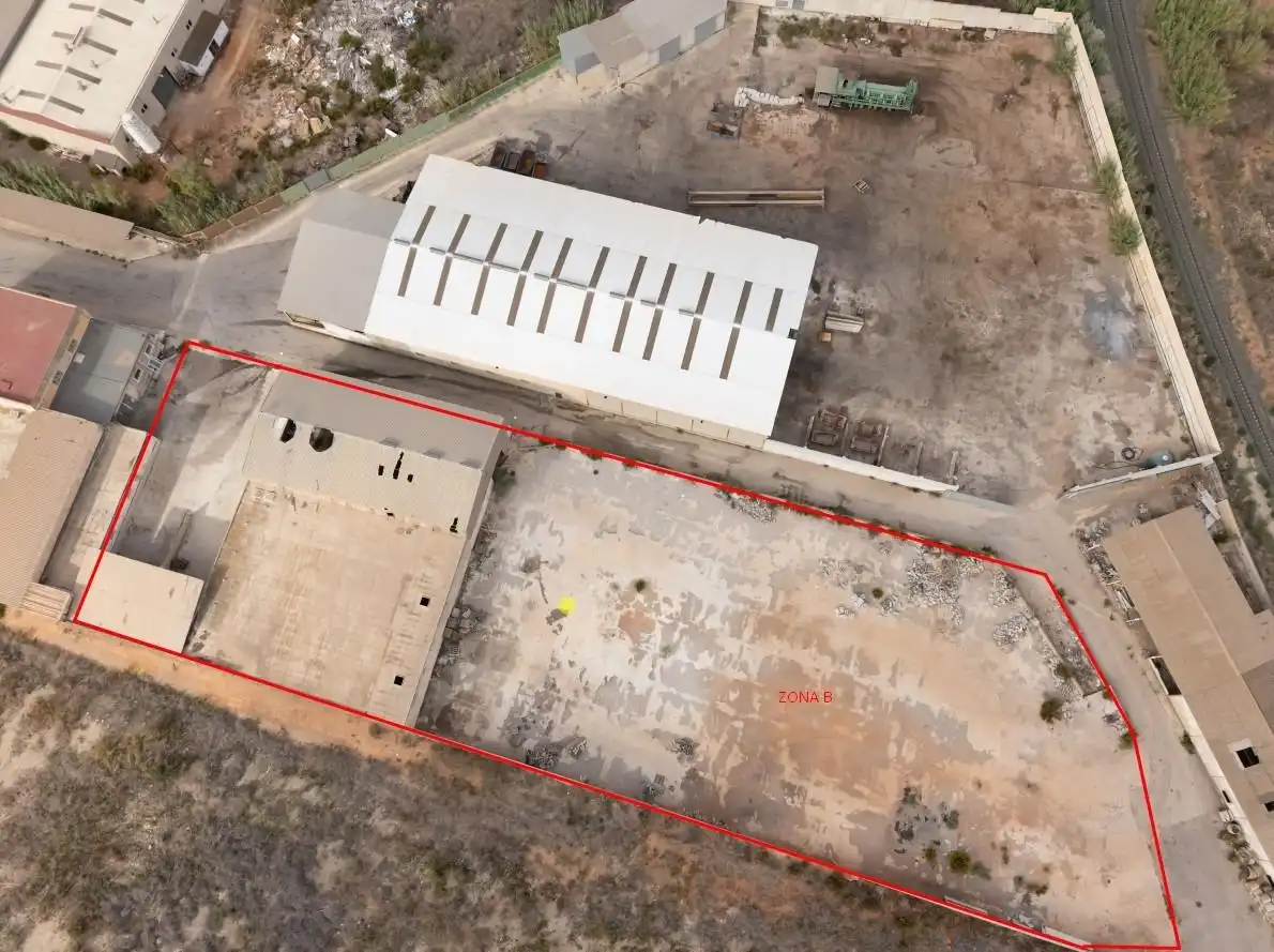 Nau industrial de lloguer en Cartagena