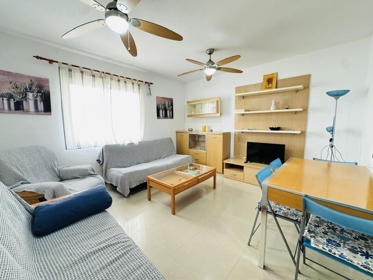 Living room of Apartment for sale in Torrox
