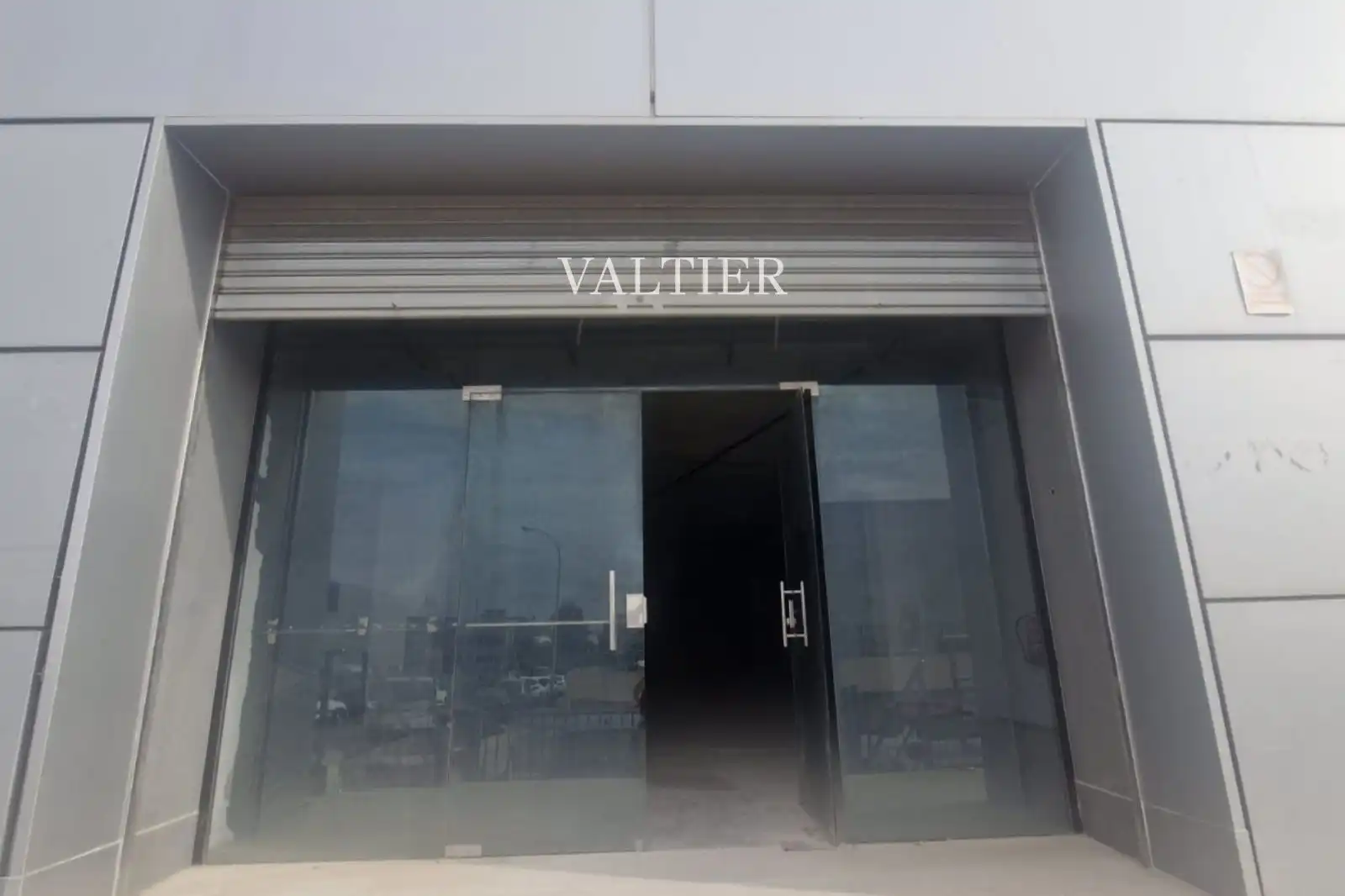 Nau industrial de lloguer en Valencia