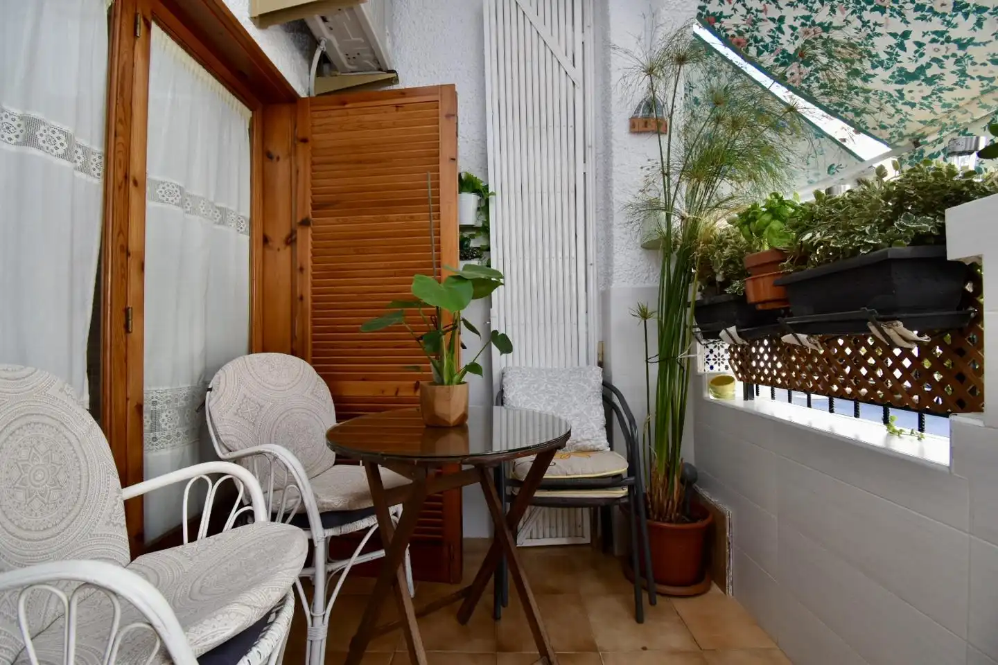 Terrasse von Erdgeschoss zum Verkauf in Santa Pola mit Klimaanlage, Terrasse und Möbliert