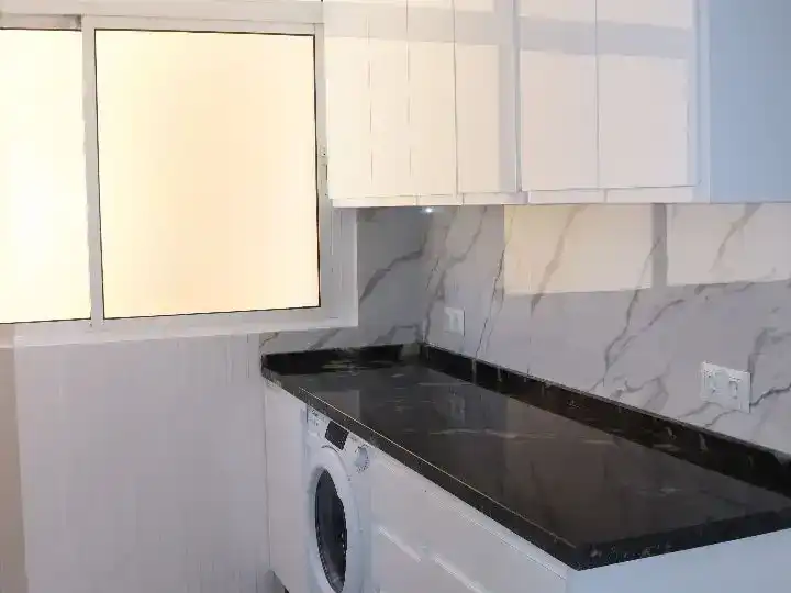 Küche von Dachboden zur Miete in Málaga Capital mit Klimaanlage und Balkon
