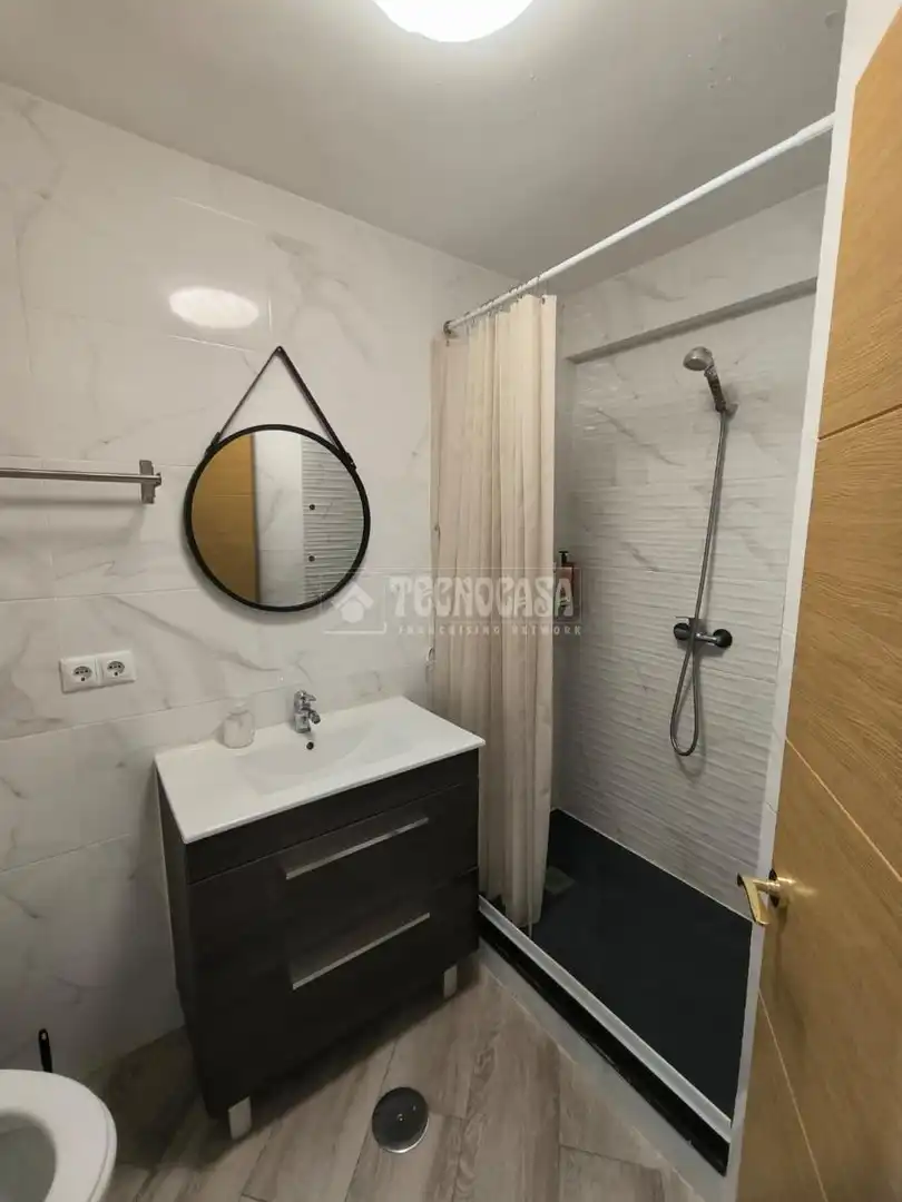 Baño de Piso en venta en Madrid con Aire acondicionado, Calefacción y Terraza