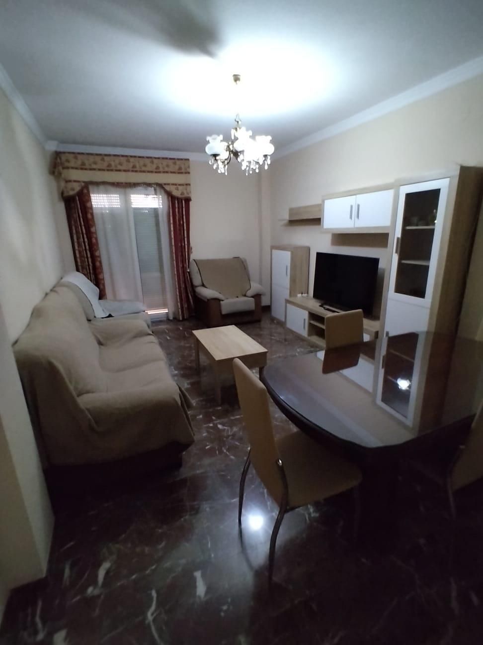 Sala d'estar de Pis en venda en Baena