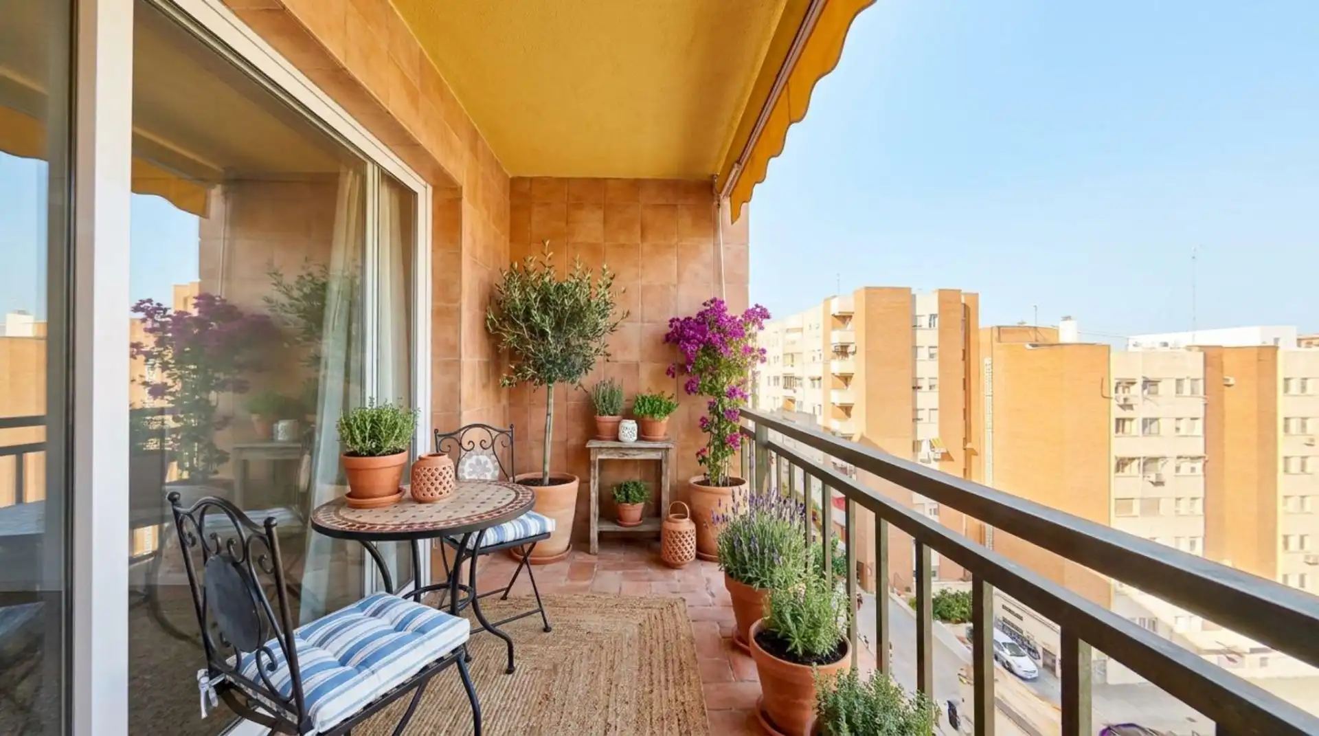Flat with terrace for sale in Algirós, imagen 2