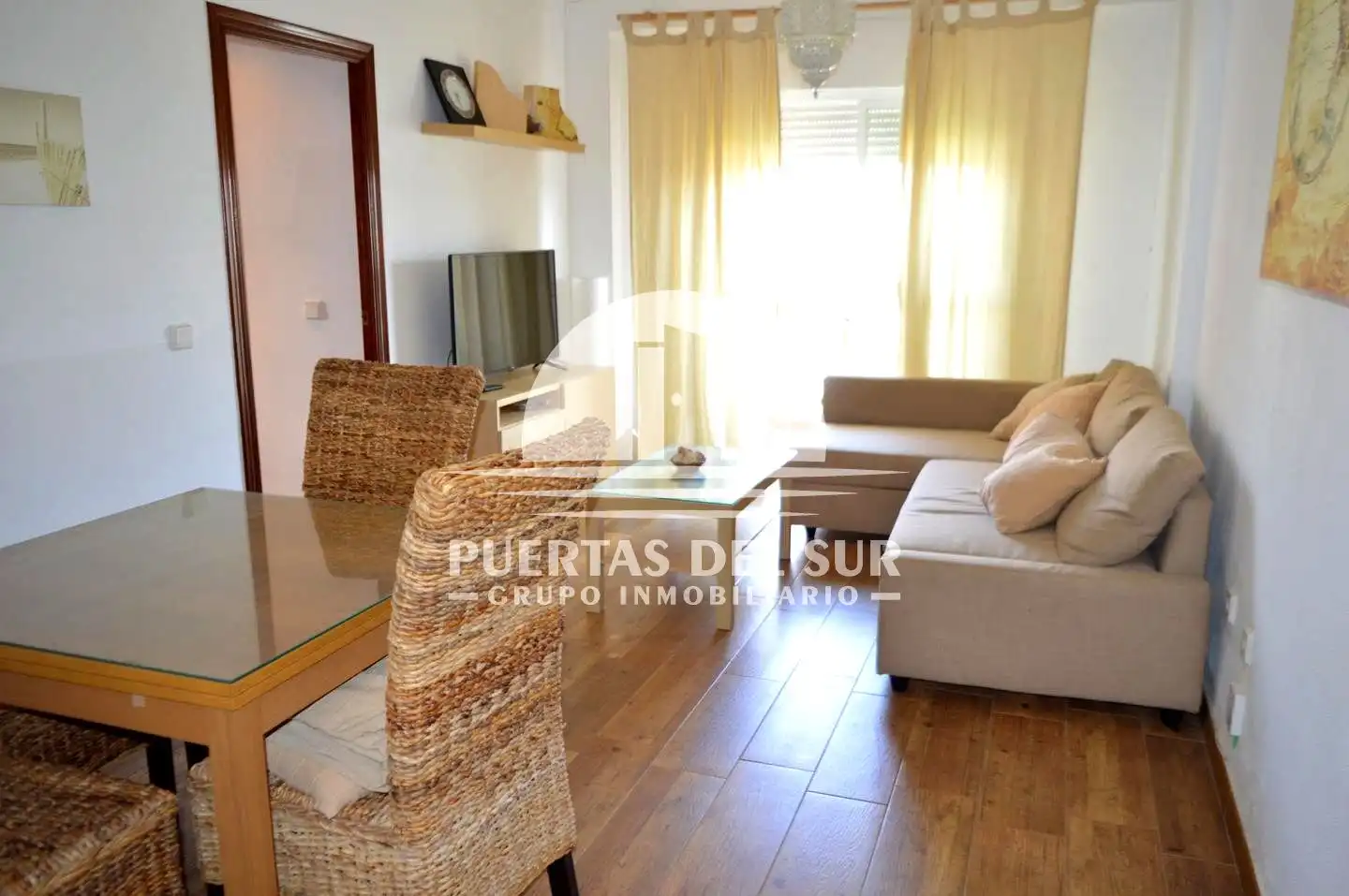 Sala de estar de Piso en venta en Rota con Terraza