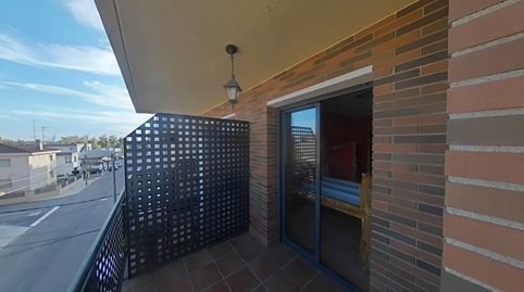 Foto 5 de Apartament en venda a Mestre Felix Gracia, Deltebre, Tarragona