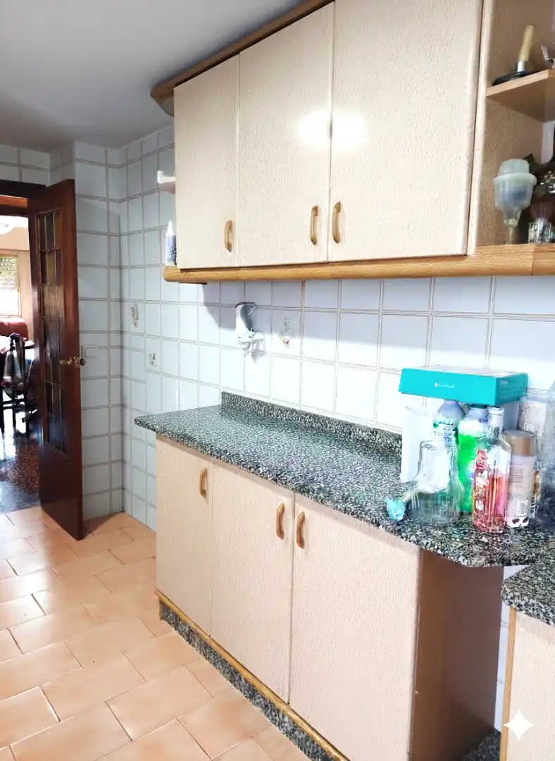 Cocina de Piso en venta en Valencia con Aire acondicionado, Horno y Balcón